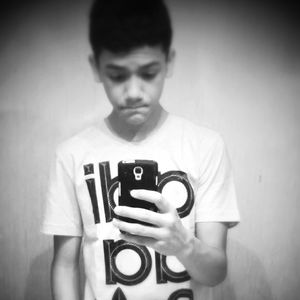 Meet your Posher, Jonathan